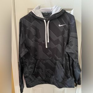 Nike Therma Fit drawstring hoodie.  Size M